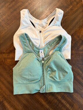 90 Degree by Reflex Front Zip Sports Bra Bundle (2) – Size Medium